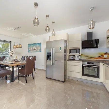 Poseidon Starigrad Paklenica