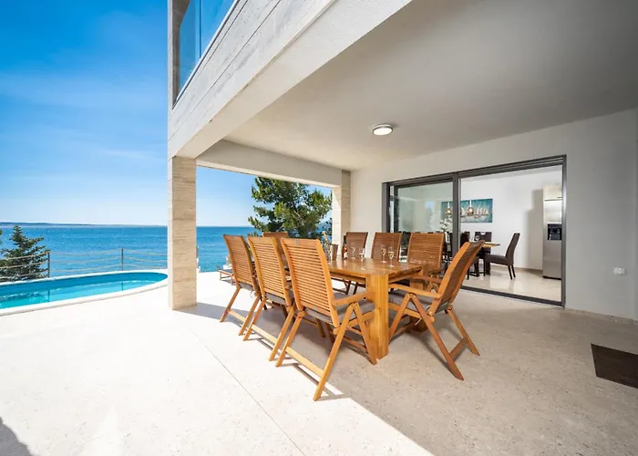 빌라 Poseidon 스타리그라드 파클레니차