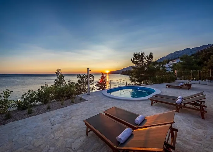 Poseidon 빌라 스타리그라드 파클레니차