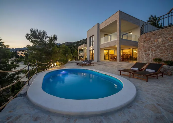 Poseidon Starigrad Paklenica